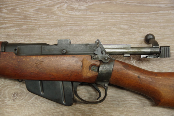 S/H ENFIELD RSAF NO:4 BOLT ACTION RIFLE 303 (FA895)