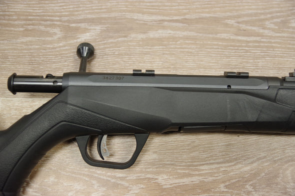 S/H SAVAGE B22 LEFT HAND BOLT ACTION RIFLE 22LR (FM665)