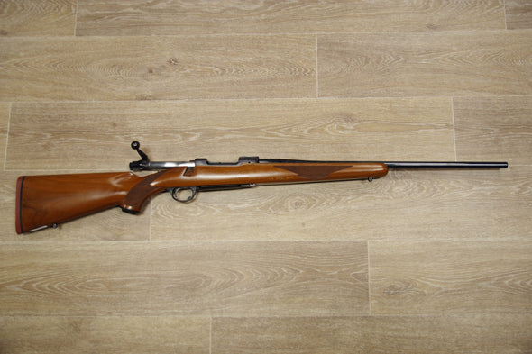 S/H RUGER M77 BOLT ACTION RIFLE 22-250 (FF276)