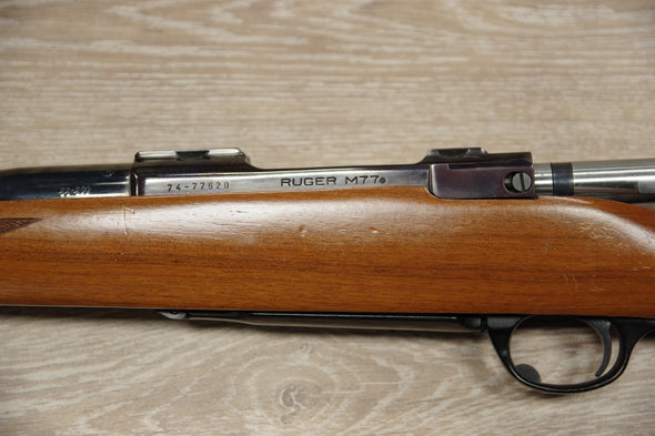 S/H RUGER M77 BOLT ACTION RIFLE 22-250 (FF276)