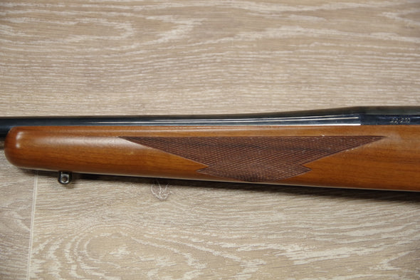 S/H RUGER M77 BOLT ACTION RIFLE 22-250 (FF276)