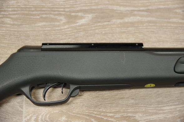 S/H GAMO CFX AIR RIFLE 22 (FK038)