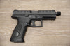 S/H BERETTA APX SEMI AUTO PISTOL 9MM (FR335)