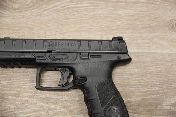 S/H BERETTA APX SEMI AUTO PISTOL 9MM (FR335)