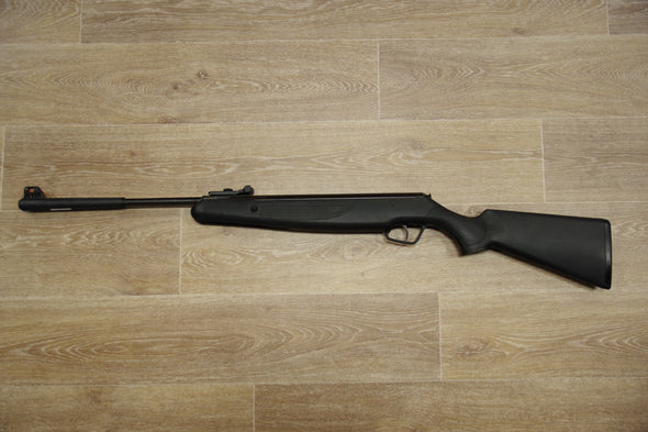 S/H STOEGER X10 AIR RIFLE 22 (FE035)