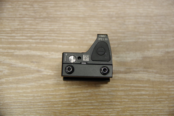 S/H TRIJICON RM07 RED DOT (SHS692)