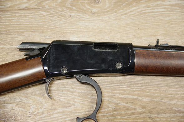 S/H HENRY CLASSIC H001 LEVER ACTION RIFLE .22LR (FR914)