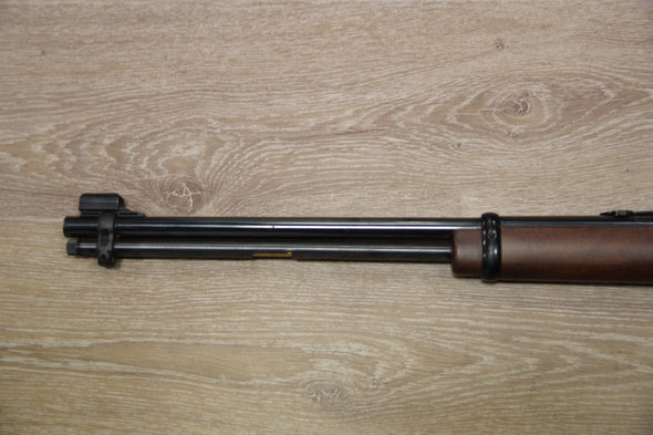 S/H HENRY CLASSIC H001 LEVER ACTION RIFLE .22LR (FR914)