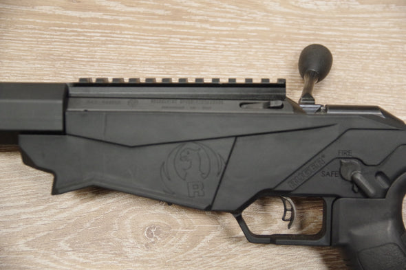 S/H RUGER PRECISION BOLT ACTION RIFLE .22LR (FI585)
