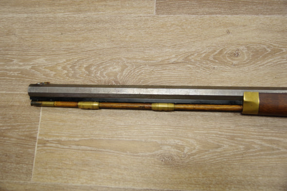 S/H INTERARMS HAWKEN MUZZLE LOADER RIFLE 50 CAL (FS048) 